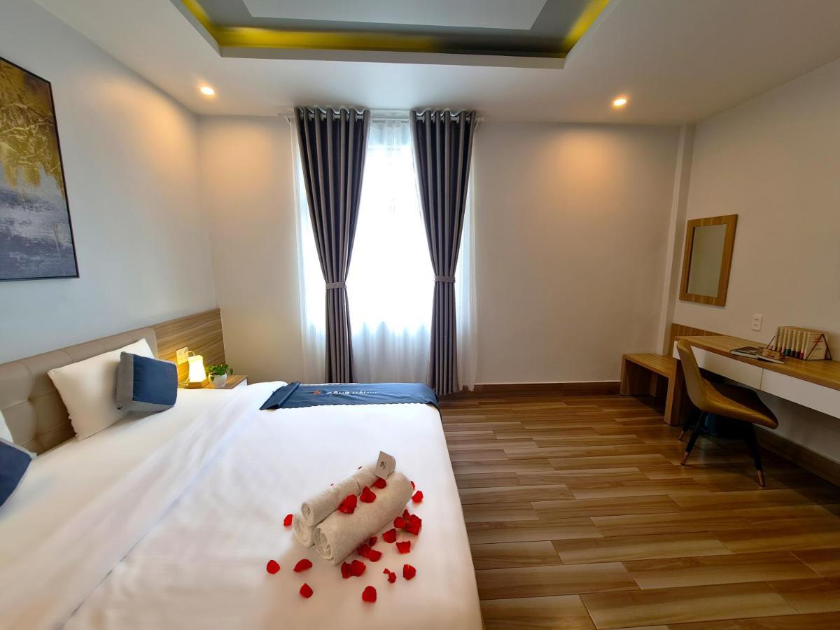 Dong Hai Hotel _ Rạch Giá Exterior foto